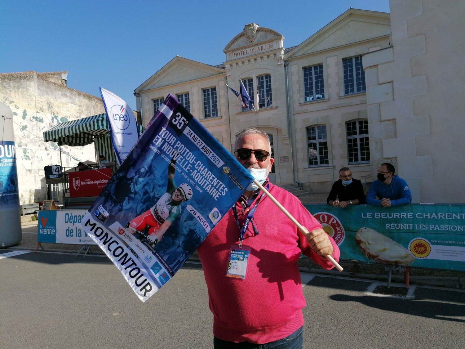 Lire la suite à propos de l’article Tour cycliste